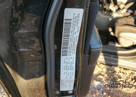 2016 Jeep Cherokee Latitude из США, поврежденный, VIN 1C4PJLCS0GW126893